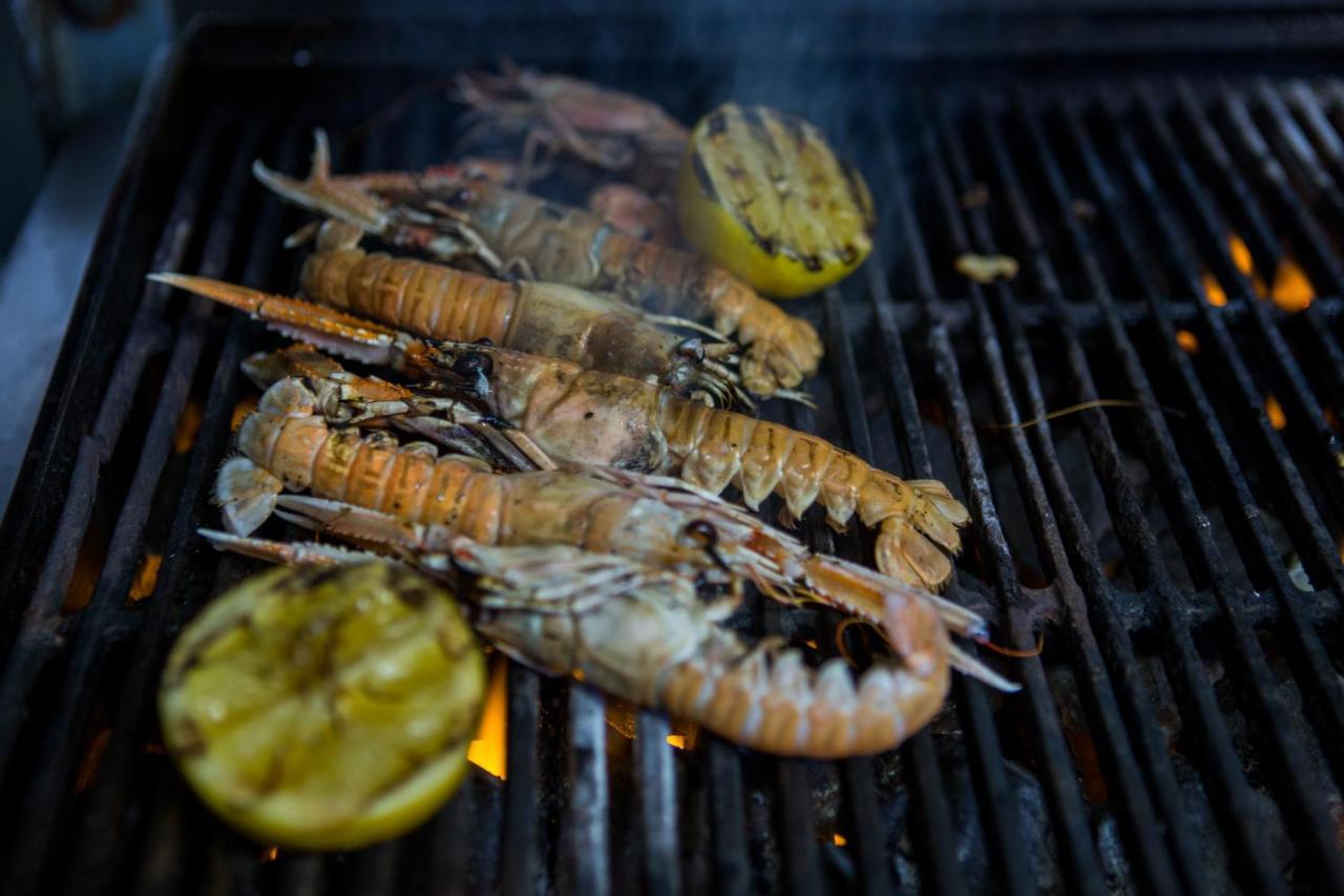 Quinlan & Cooke Boutique Townhouse And Qcs Seafood Restaurant Hotel Cahersiveen Kültér fotó