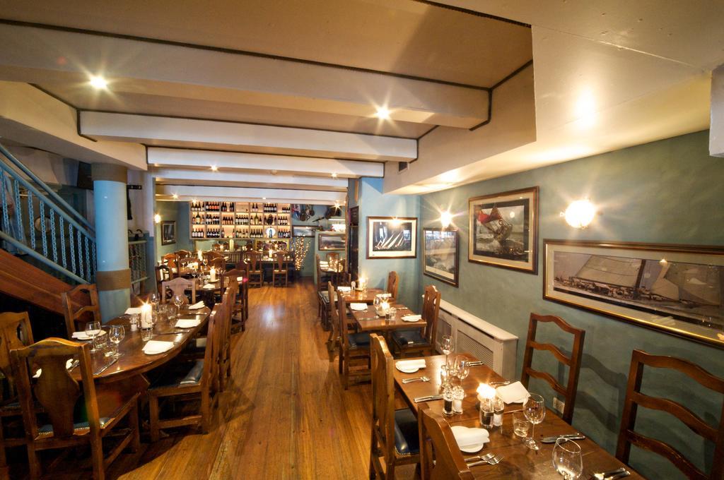Quinlan & Cooke Boutique Townhouse And Qcs Seafood Restaurant Hotel Cahersiveen Kültér fotó